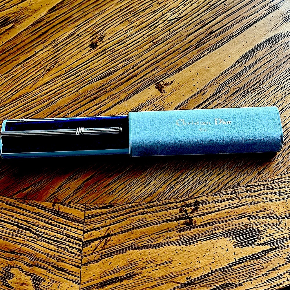 Rare Christian DiorSILVER.925ballpoint pen.Swiss made.Engraved designer&with Box - Picture 2 of 4
